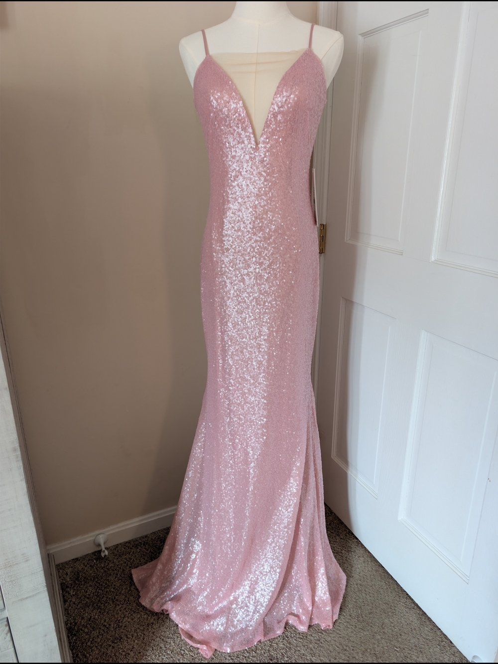 NWT THEIA Rose Pink Sequin Plunge Neck Backless Formal Gown Dress Size 6 $695